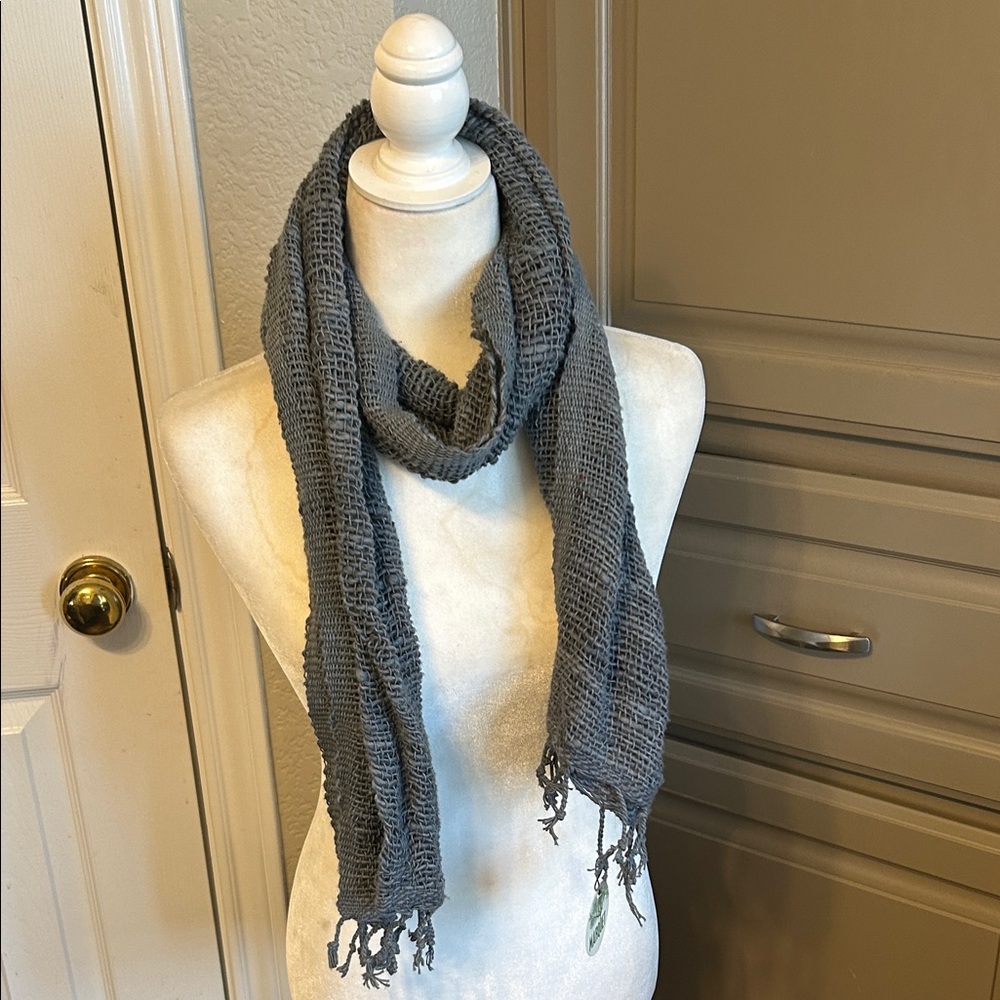 NEW Gray Handwoven Scarf